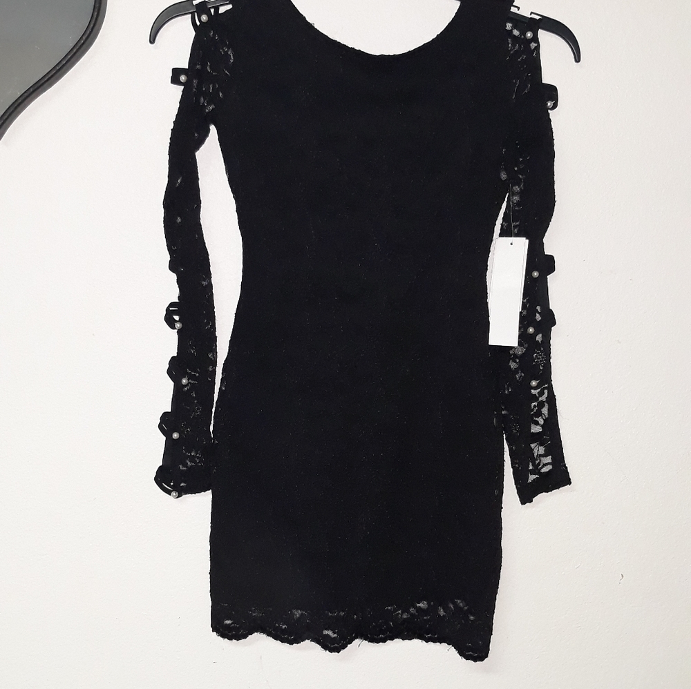 🌼 Imitation Pearl & Lace Bodycon Dress - Picture 4 of 5